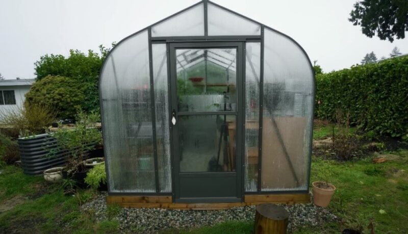 Greenhouse temperature regulation